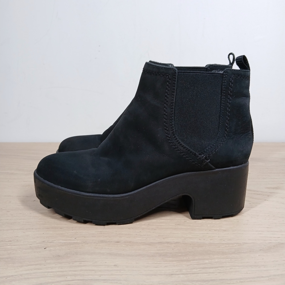 Zodiac Chelsea Ankle Boot Women's 8 Black Leather Platform Lug Sole Chunky‎ Y2K